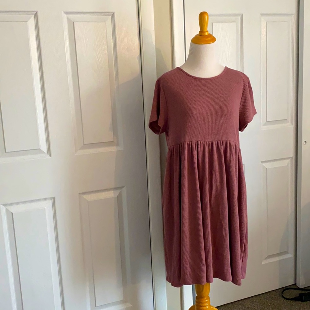 Mauve, ribbed babydoll dress with pockets